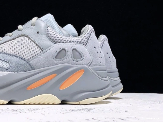 Boost Adidas Inertia